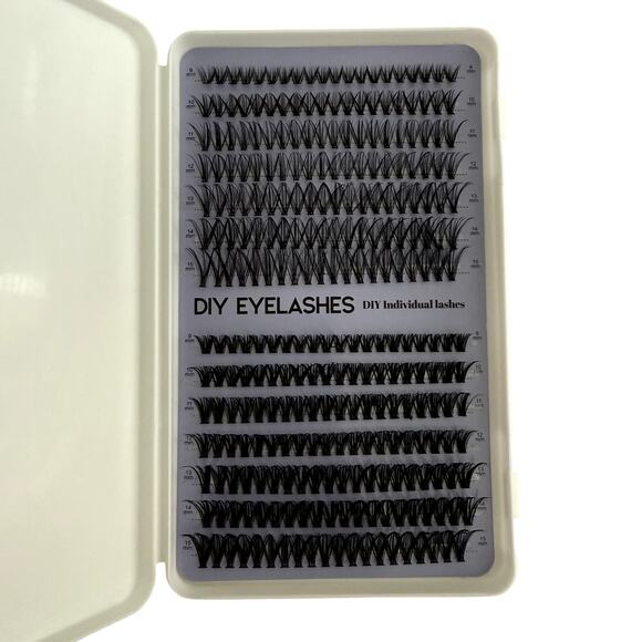 DIY Individual Lashes Pack 30D+40D in Black - Picture 1 of 2